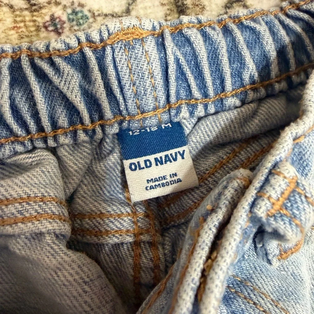 Old Navy Toddler Boy Light Wash Denim Jeans 12-18 Months Elasticized Back
